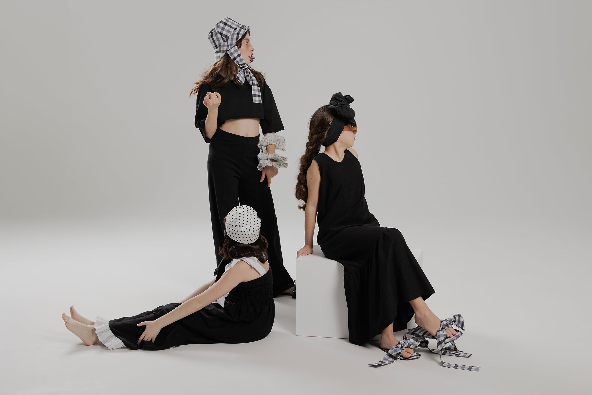 About us Tota & Ntinto